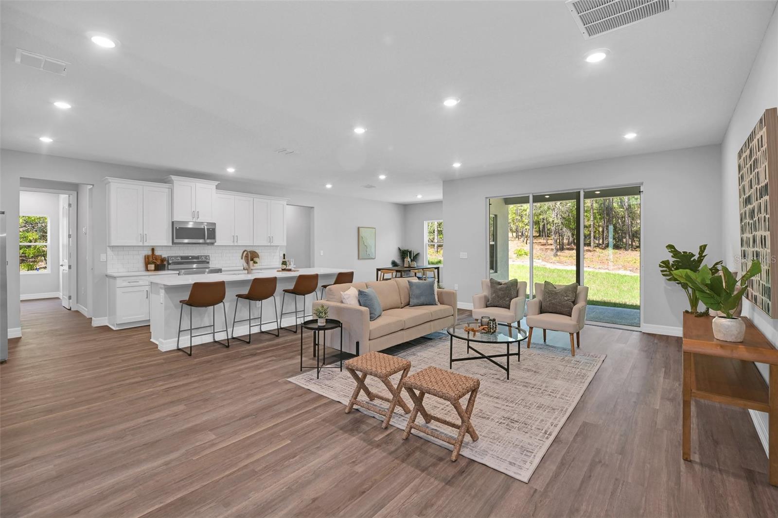 28 Whitewood St Property Photo 11