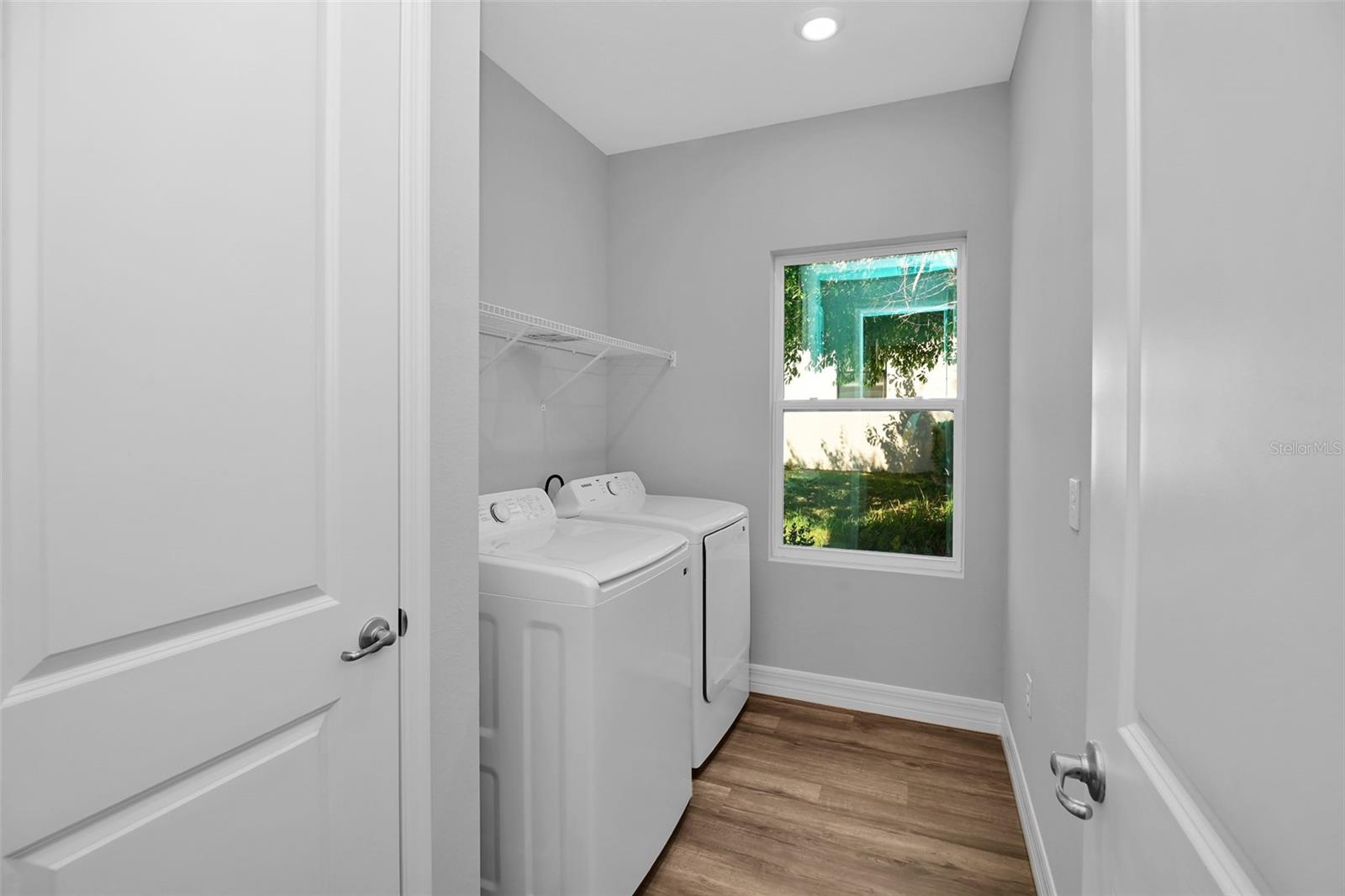 13 Knotwood Ln Property Photo 14