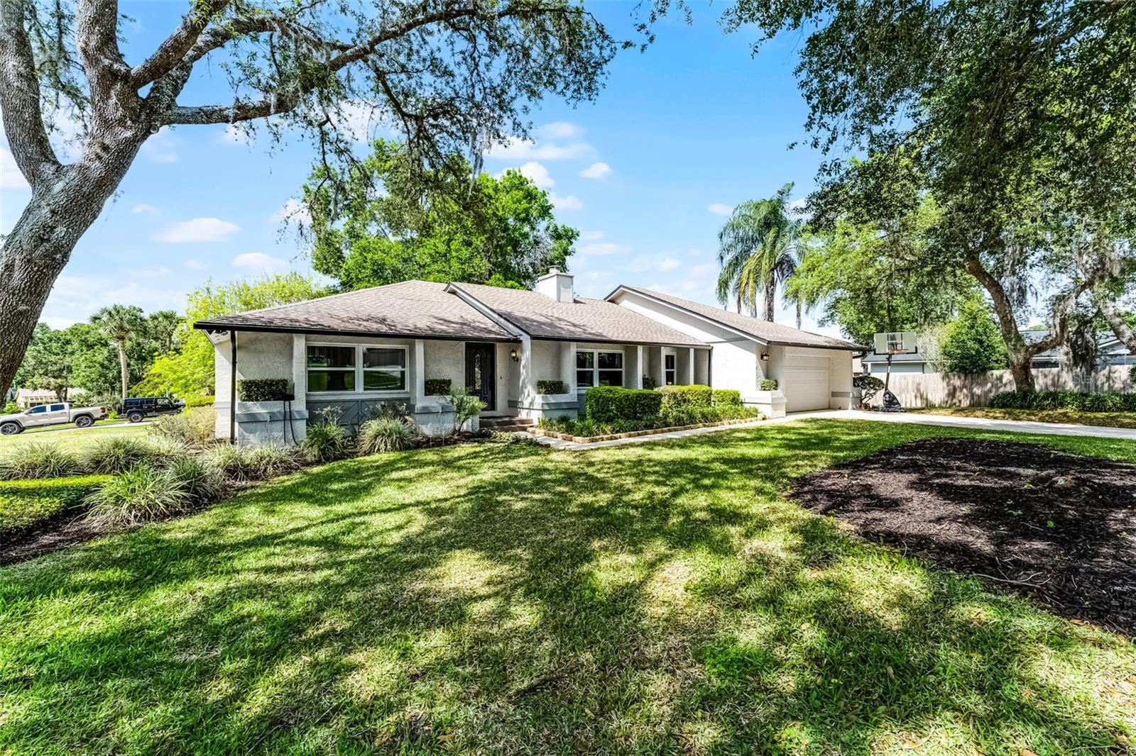 456 Willowbrook Ln Property Photo 1