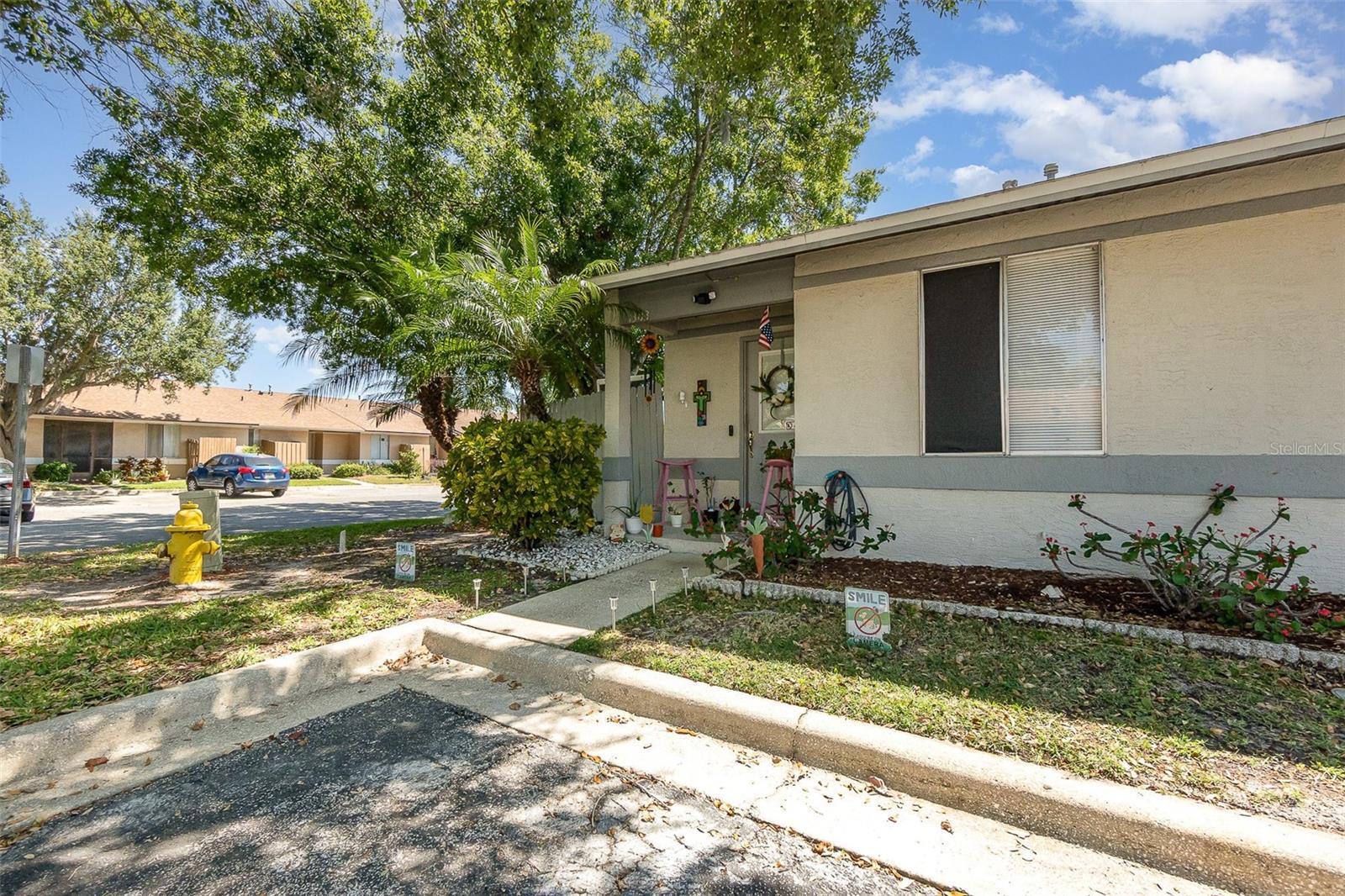 1303 Azalea Way Property Photo