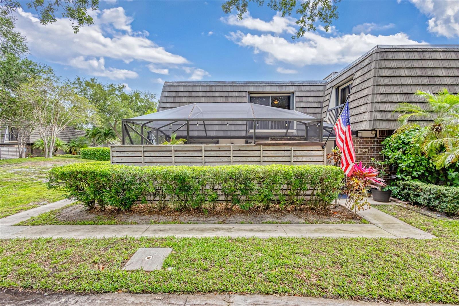 Palm Beach Gardens Real Estate Listings Main Image