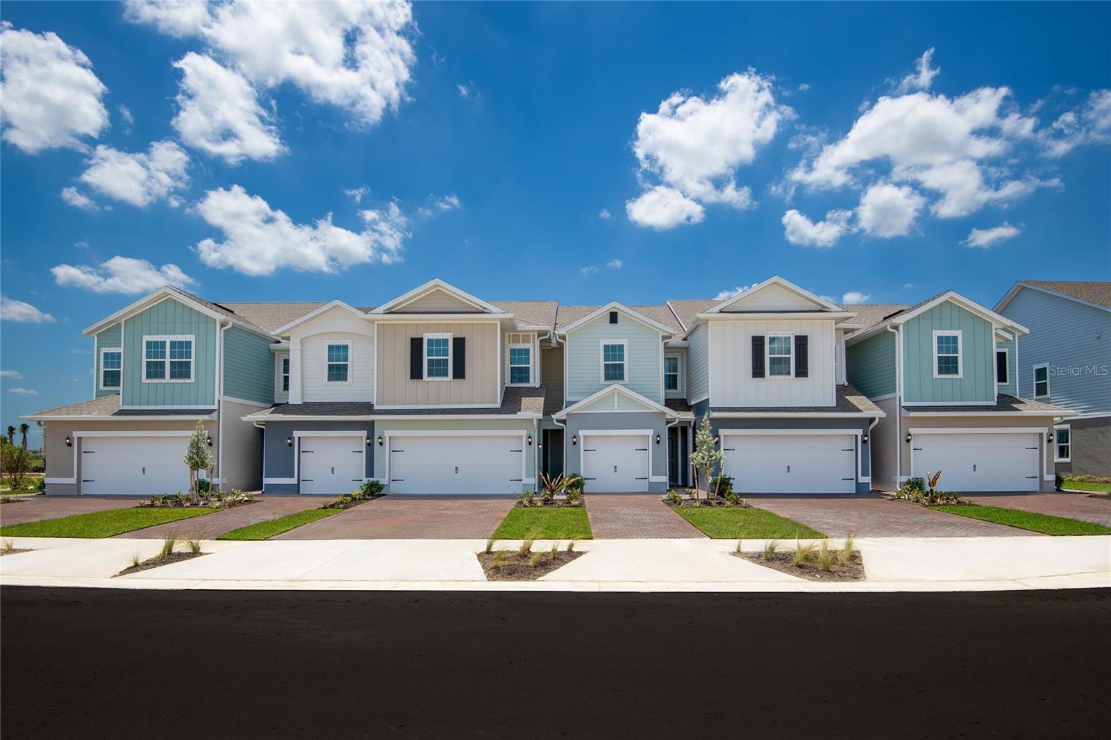 42854 Park View Dr Way Property Photo