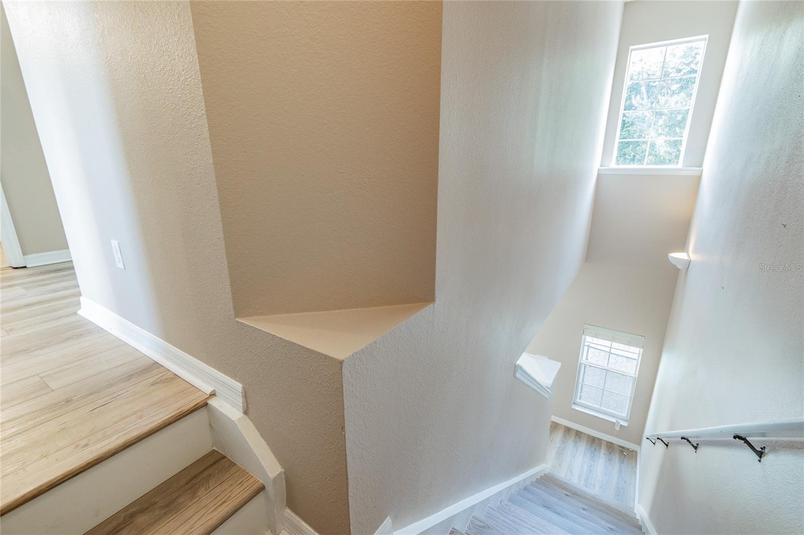 4504 Alberto Cir Property Photo 15