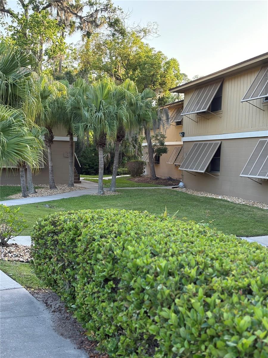 130 Jasmine Woods Ct #6d Property Photo