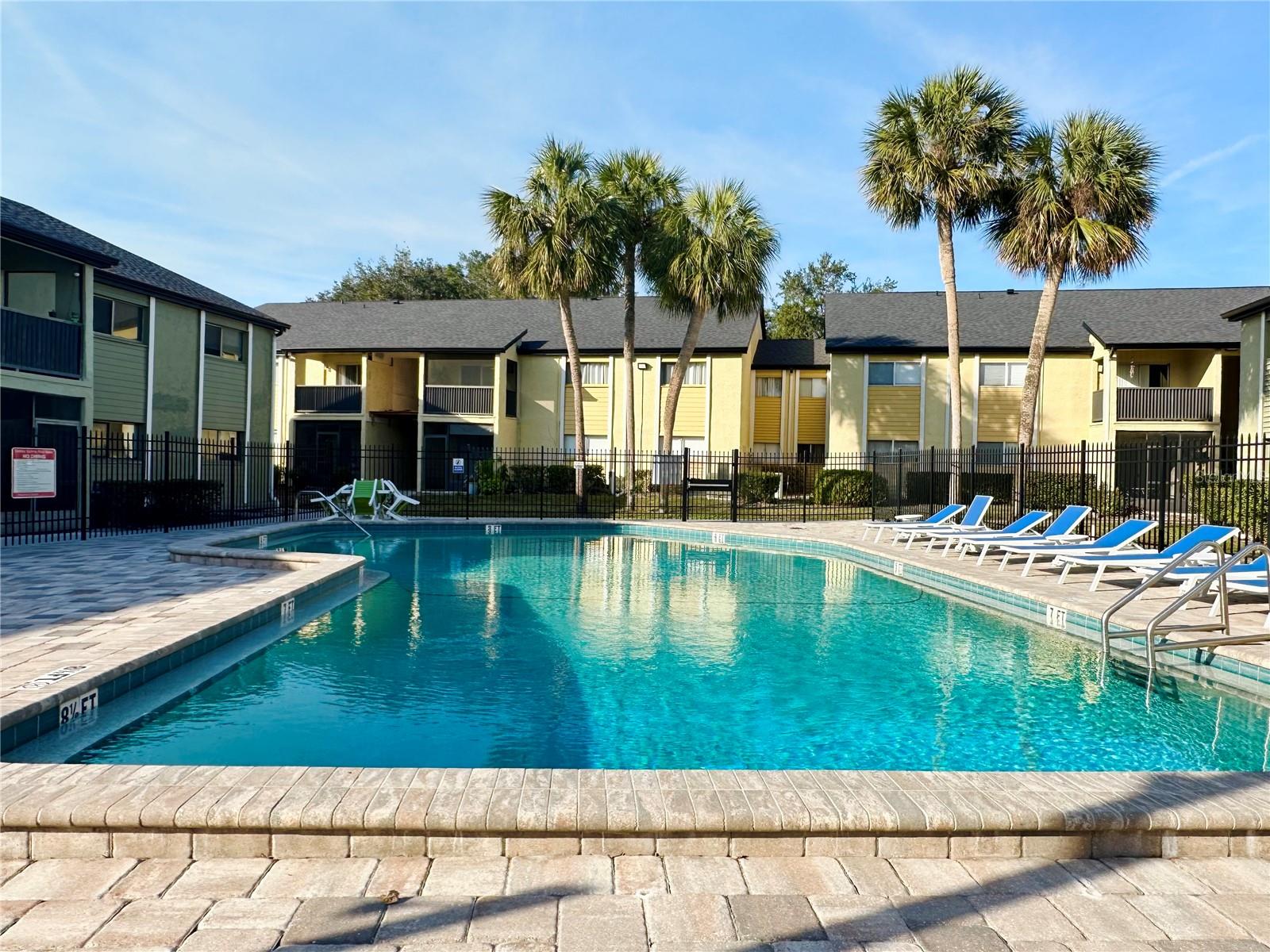 912 Lake Destiny Rd #d Property Photo