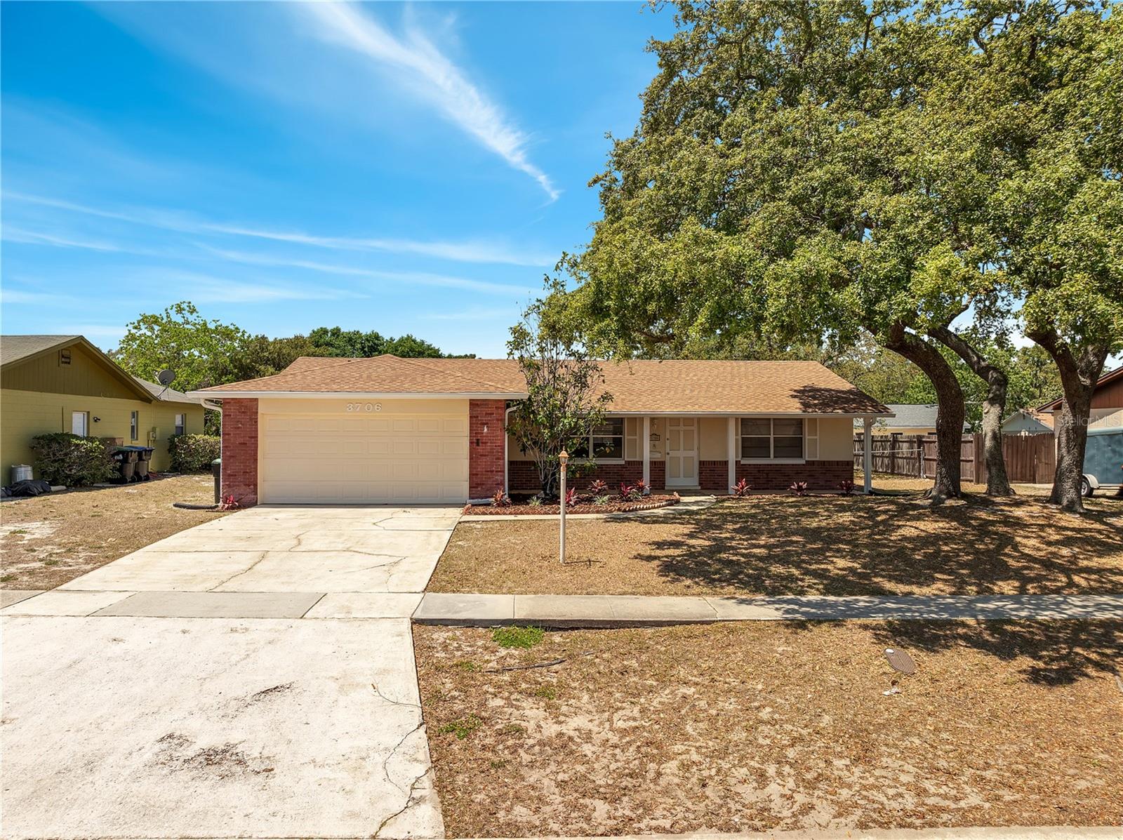 3706 Londonderry Blvd Property Photo