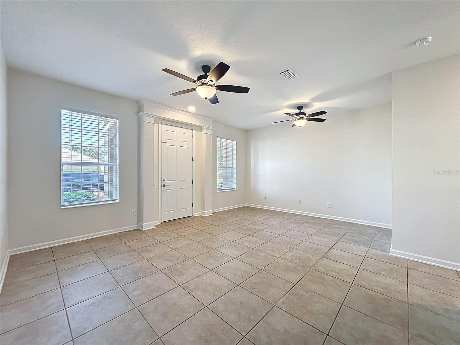 12930 Vennetta Way Property Photo 4