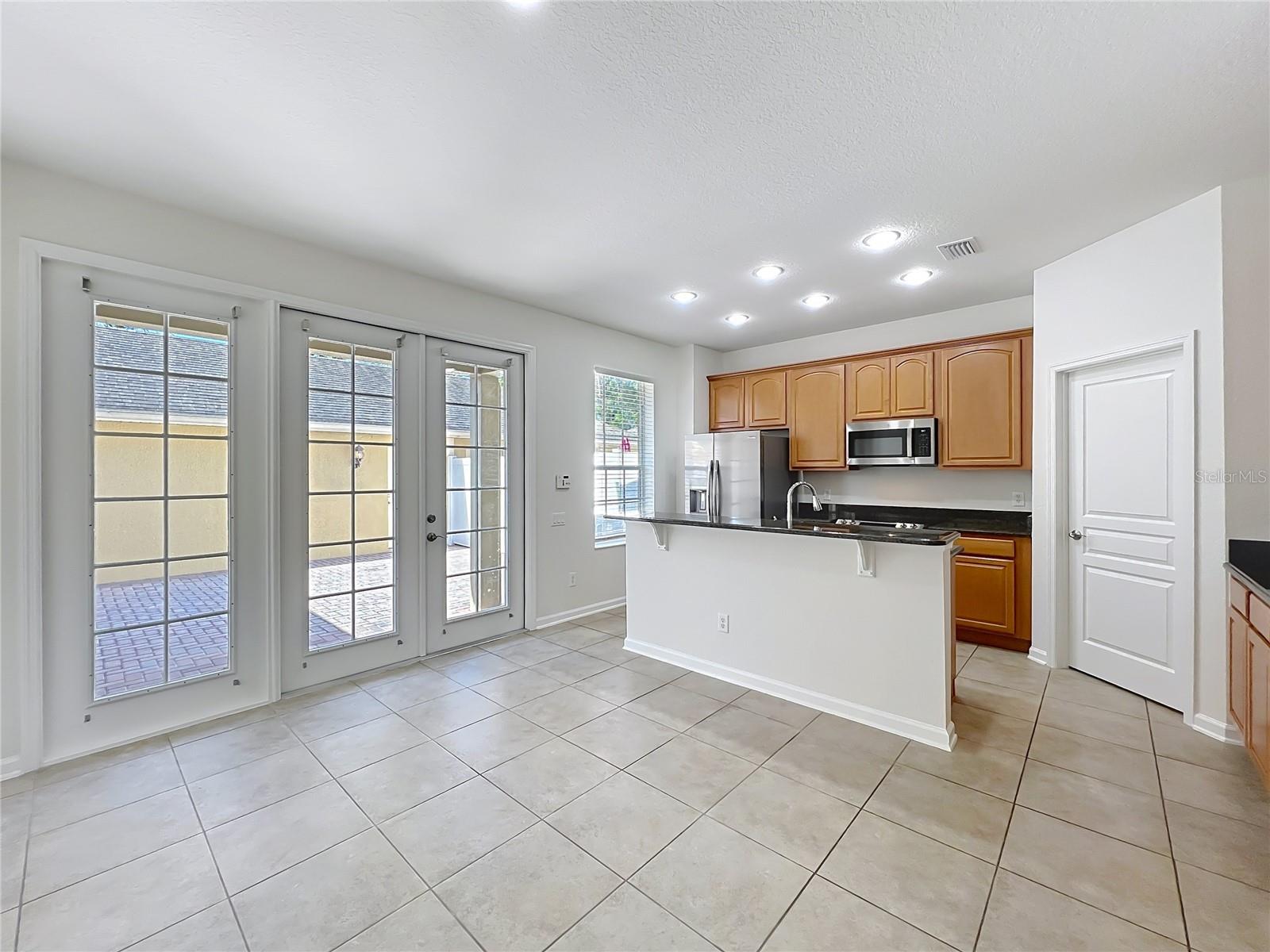 12930 Vennetta Way Property Photo 5