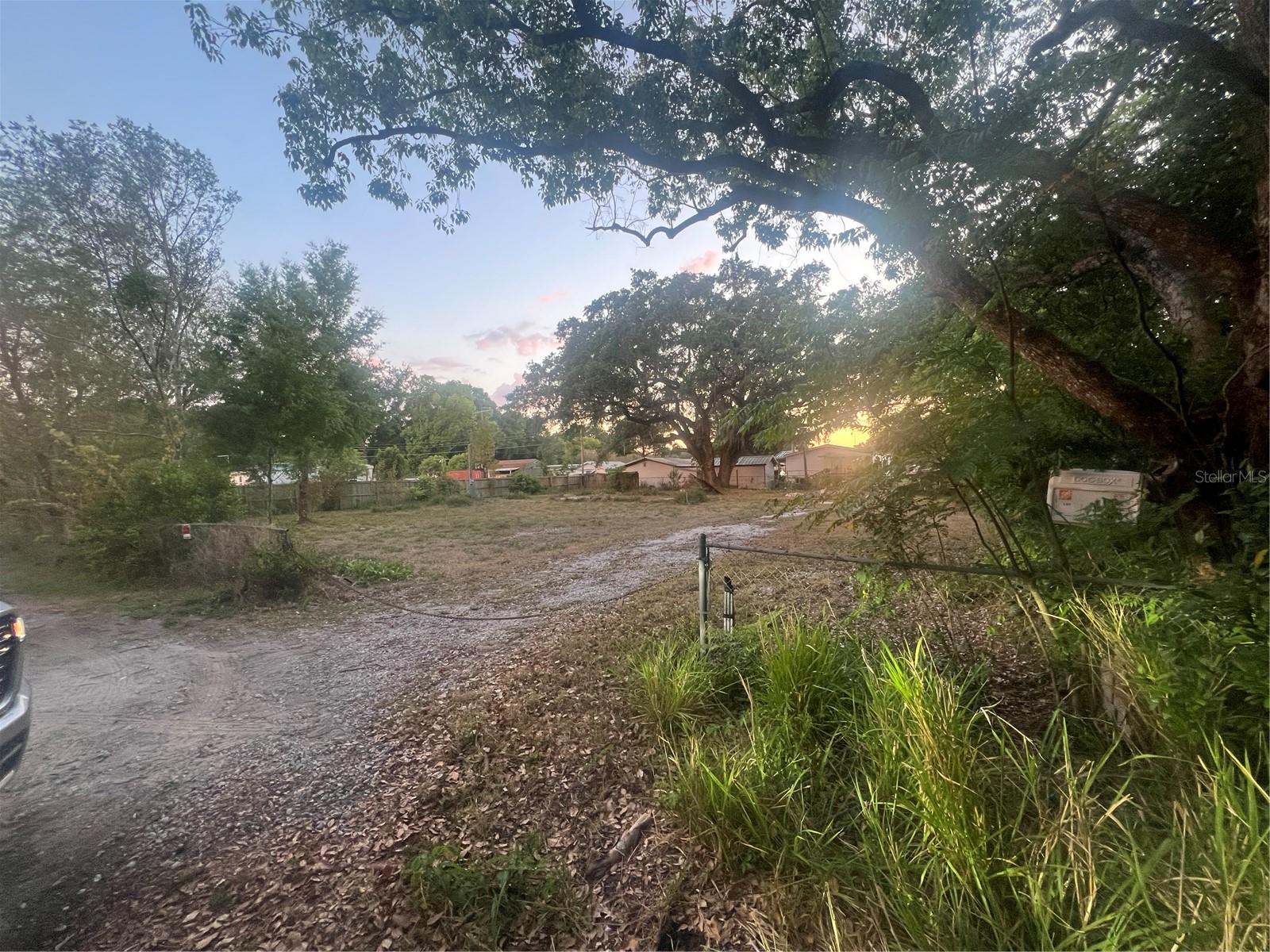 1746 Oakland Rd E Property Photo