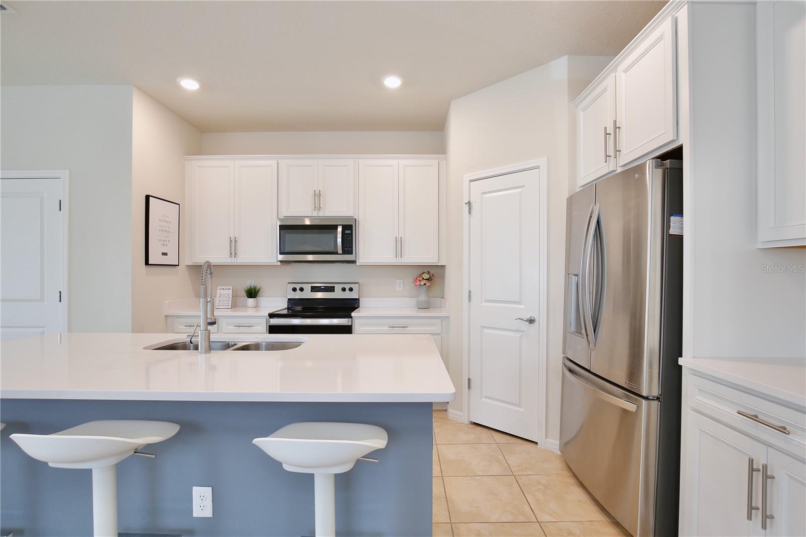 14374 Lanikai Beach Dr Property Photo 11
