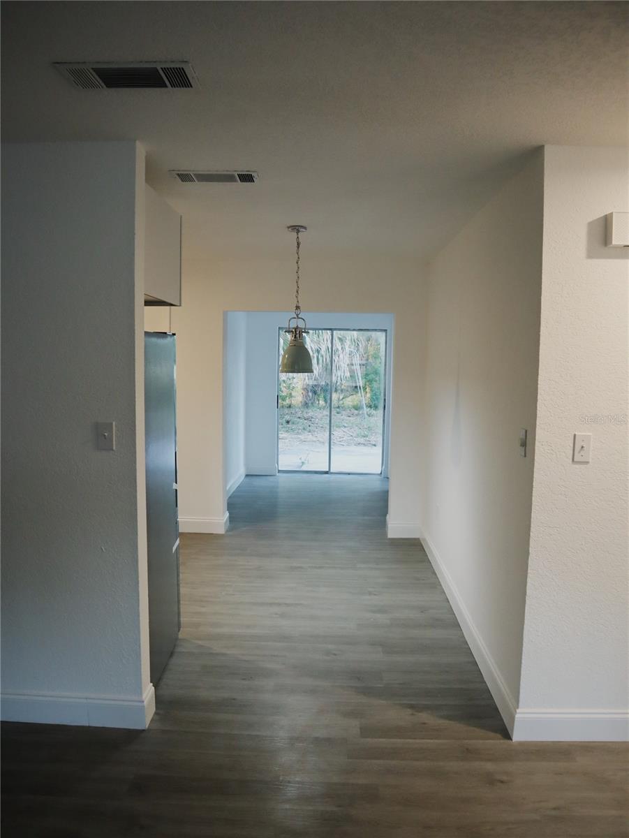 703 Venus Dr Property Photo 6