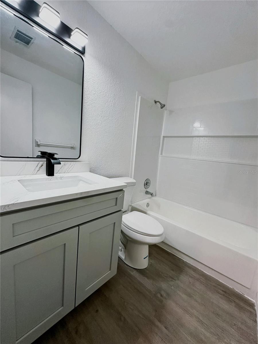 703 Venus Dr Property Photo 9