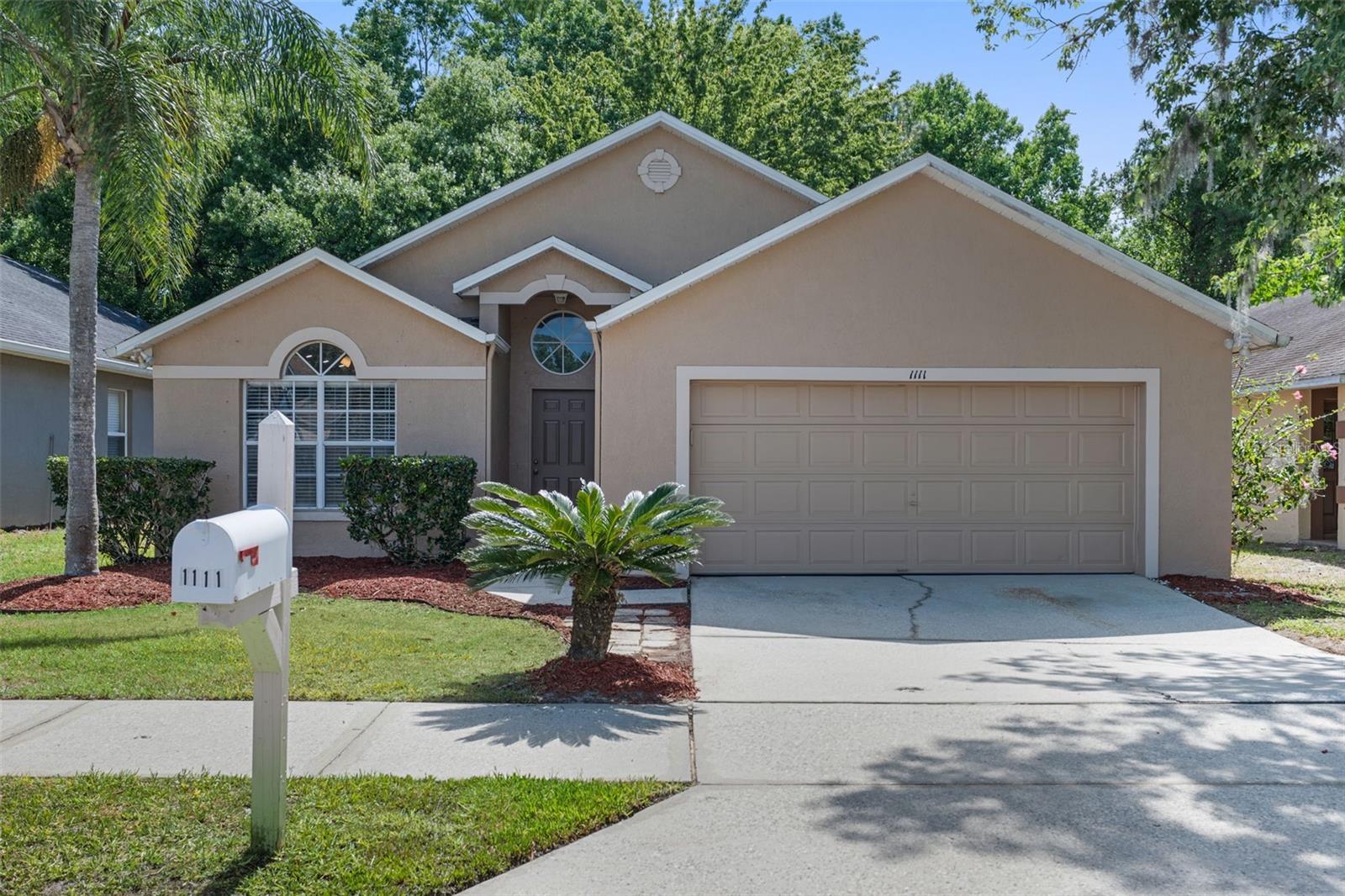 Alafaya Woods Ph 16 Real Estate Listings Main Image