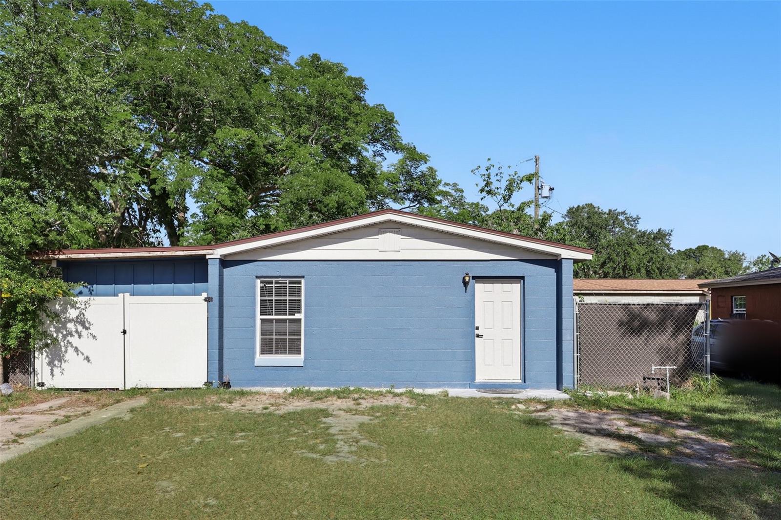 7727 Arezzo Ave Property Photo
