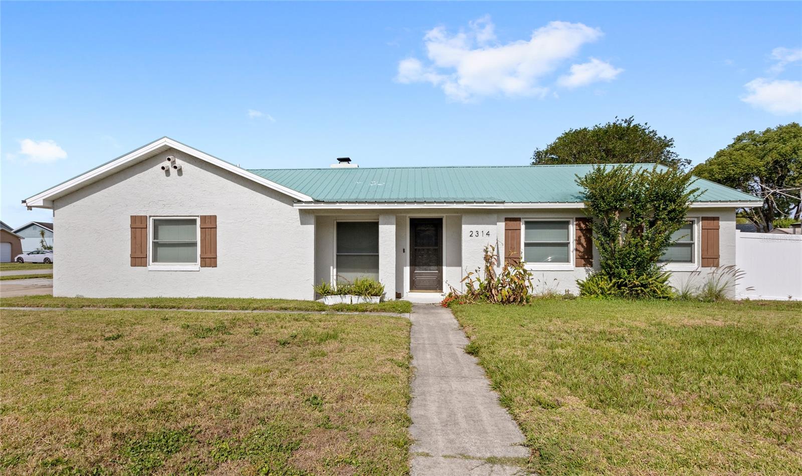 2314 Meadowbrook St Property Photo