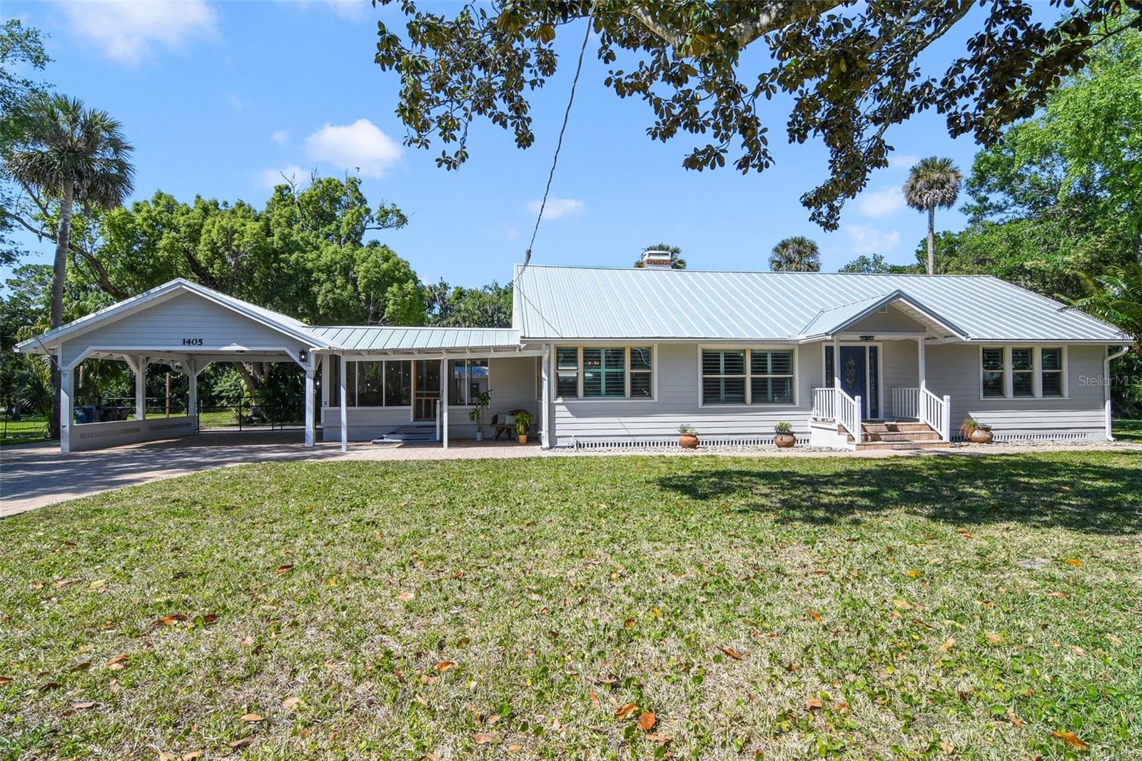 1405 Pioneer Trl Property Photo 1