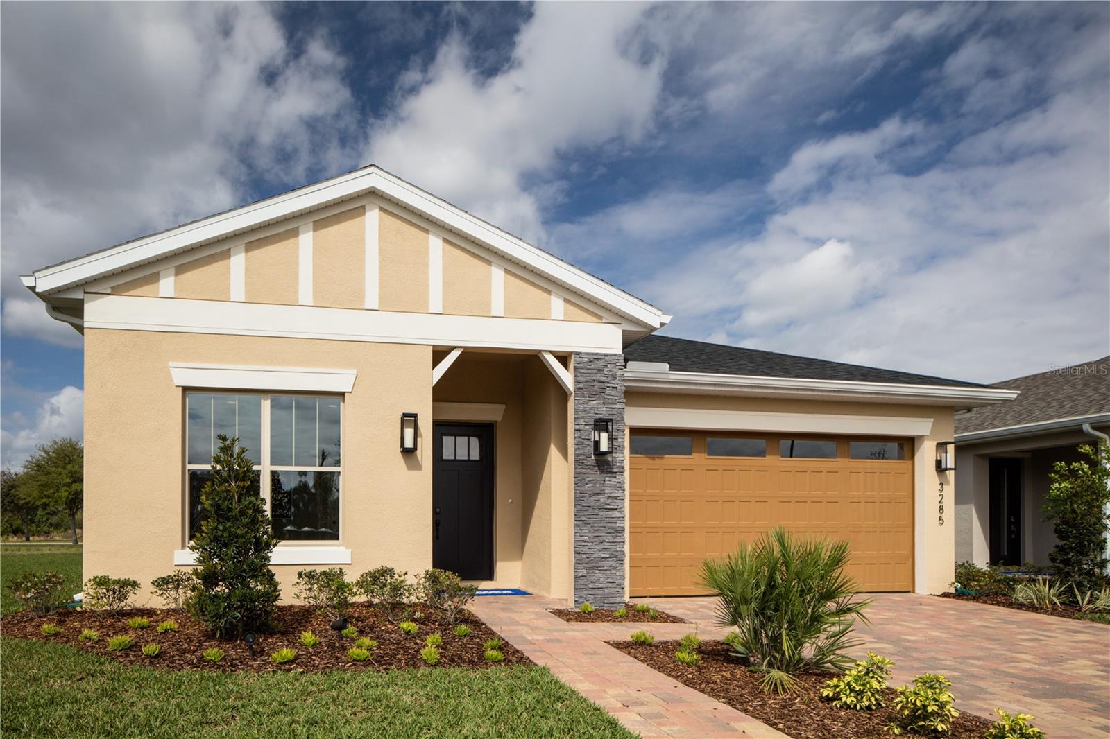 3285 Songbird Cir Property Photo