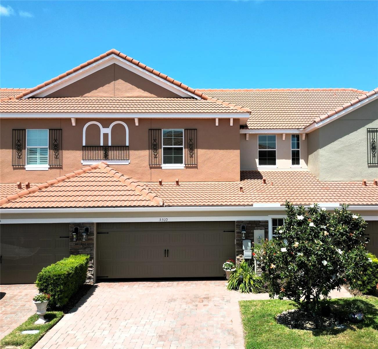 5510 Siracusa Ln Property Photo 1