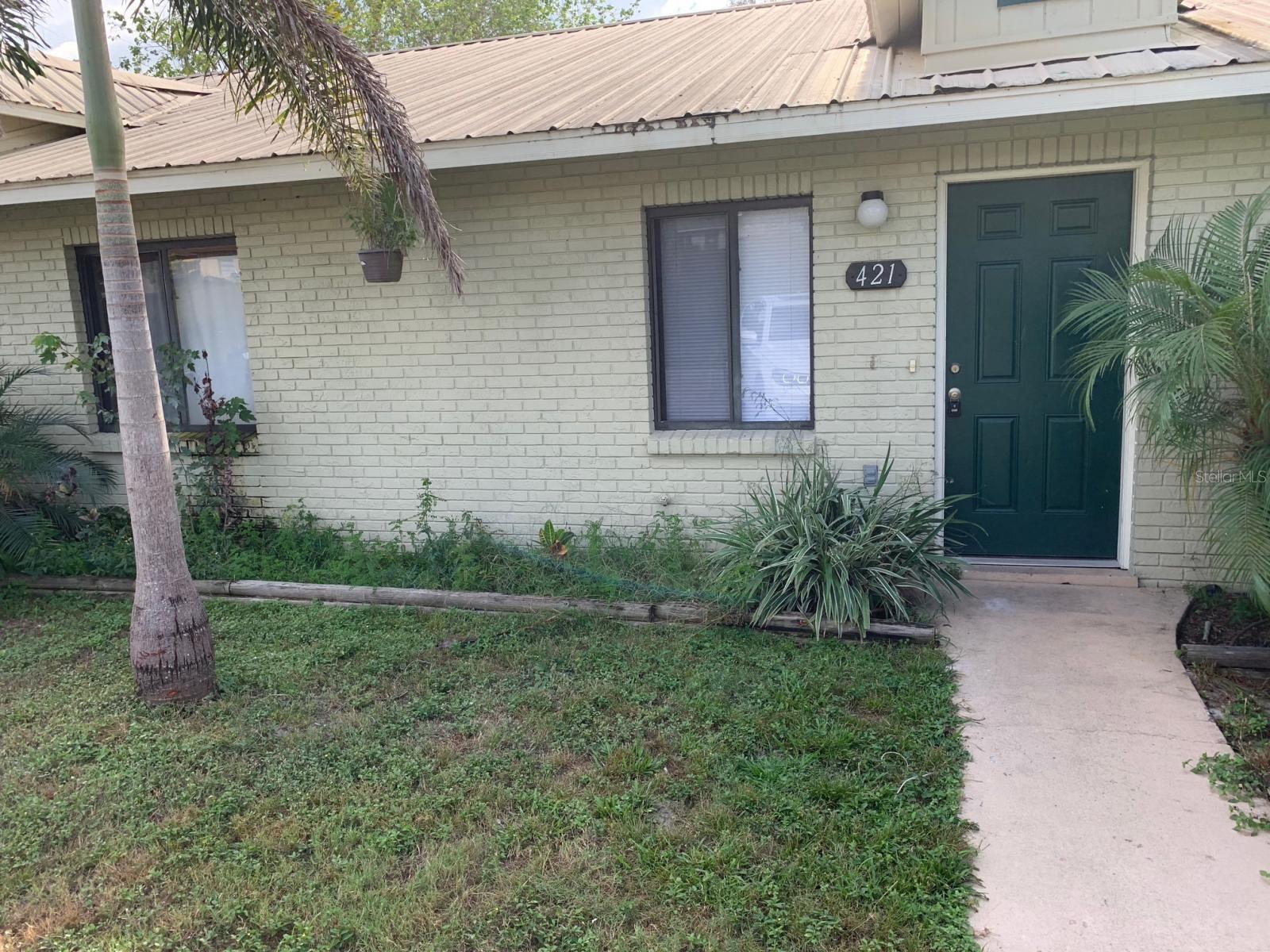 421 Century Blvd #b Property Photo