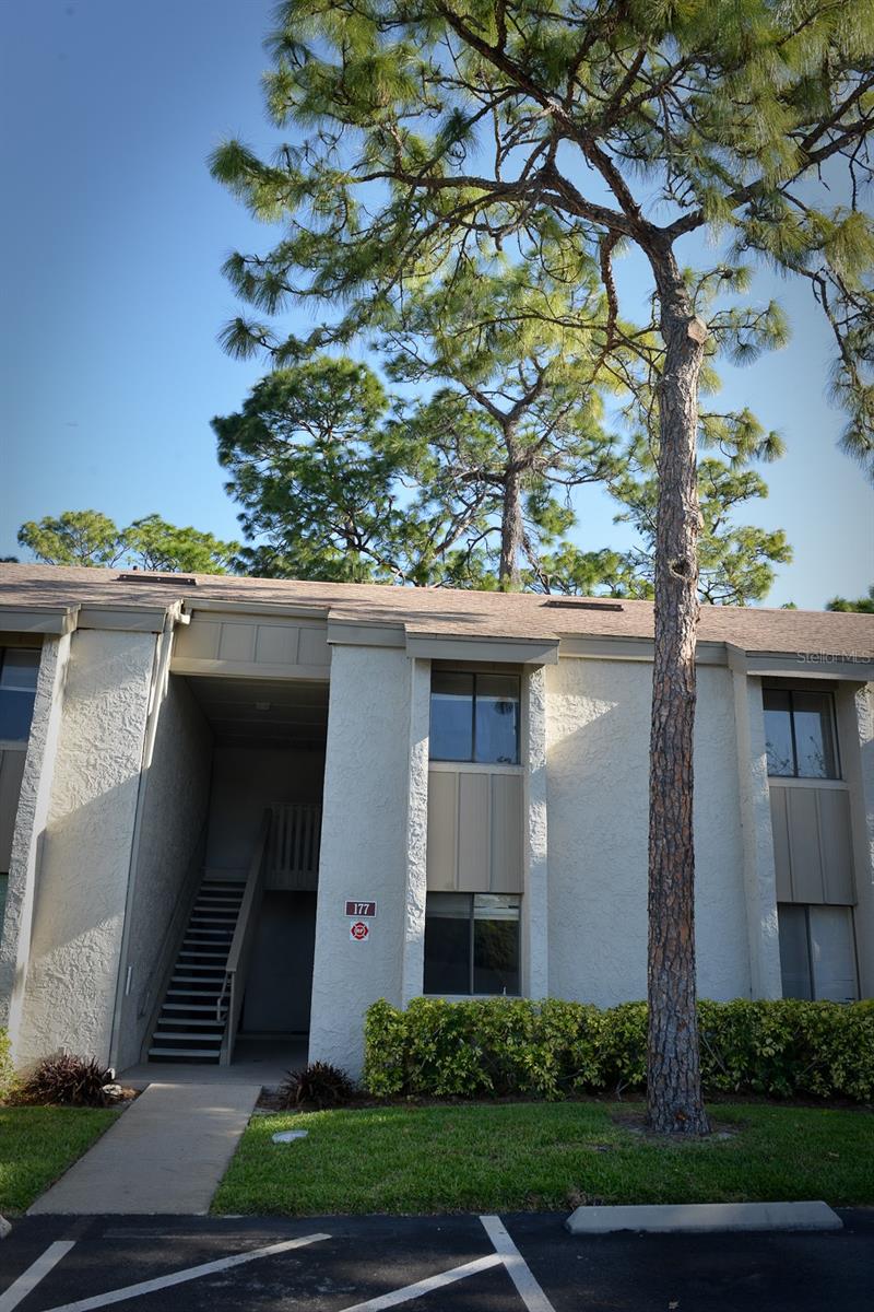 177 Springwood Cir #d Property Photo
