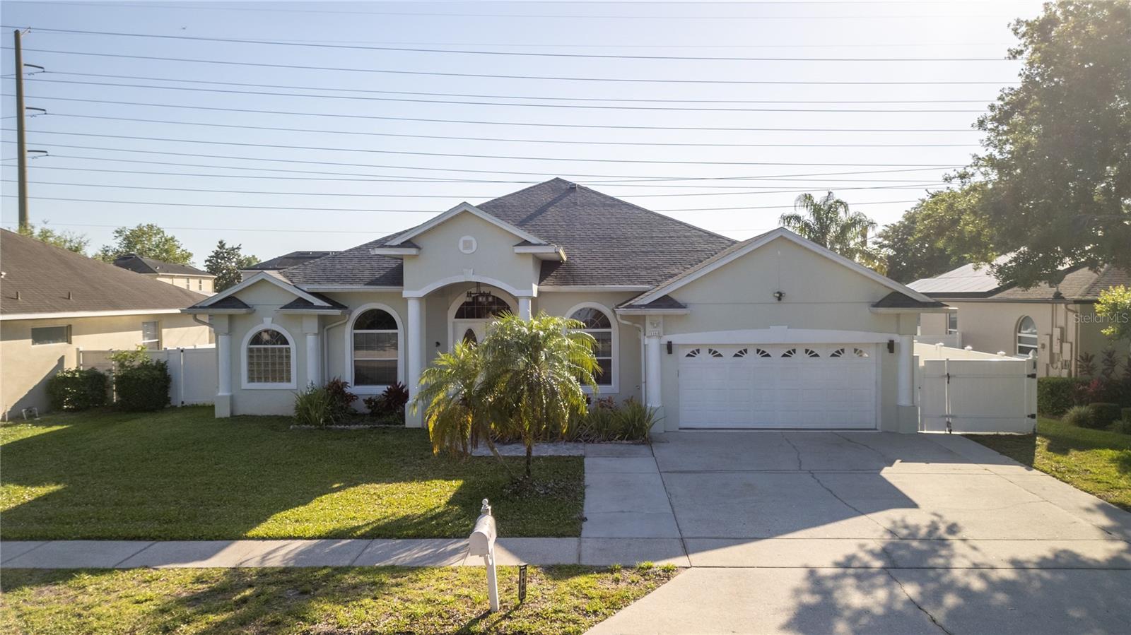 1160 Kerwood Cir Property Photo