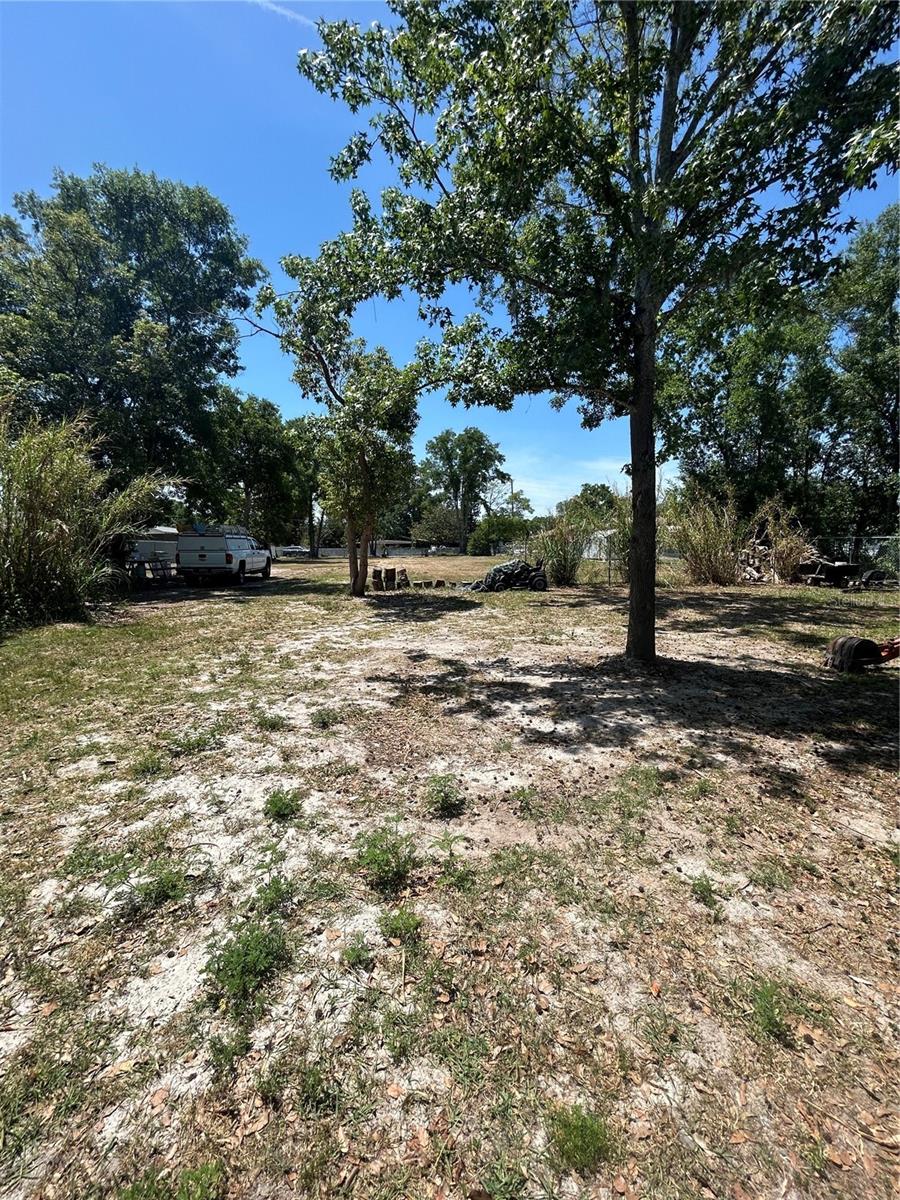 1735 Grayson Dr Property Photo 4