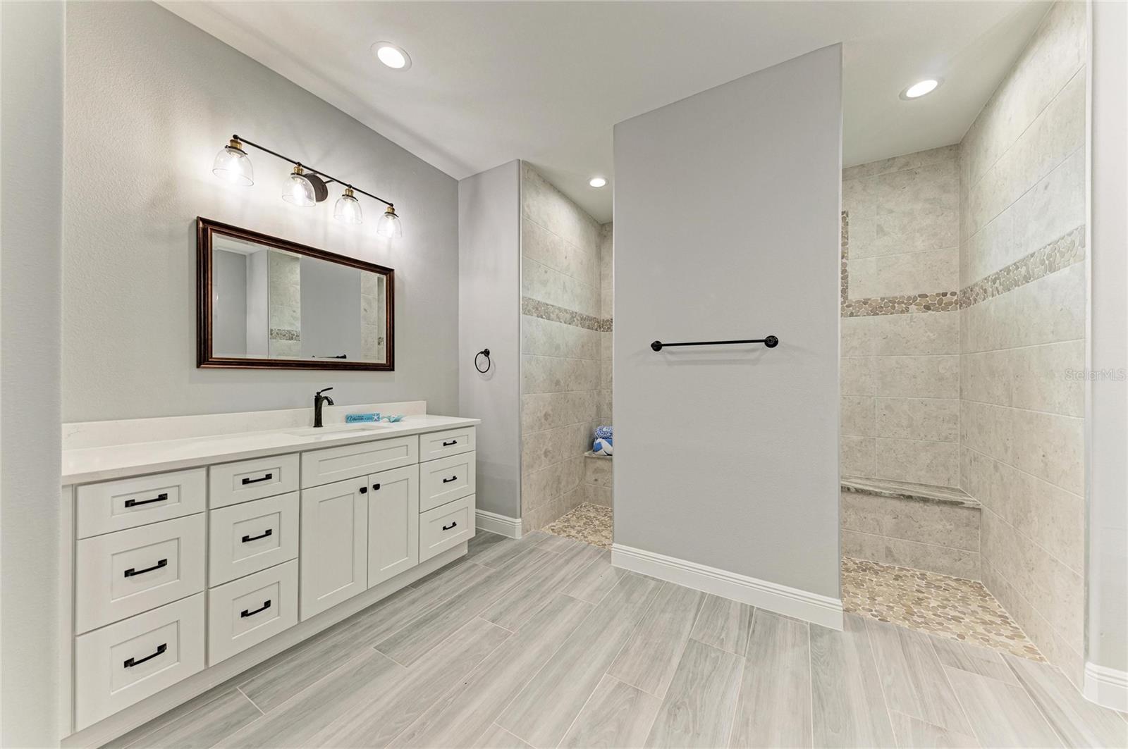 O6302059 Property Photo 31