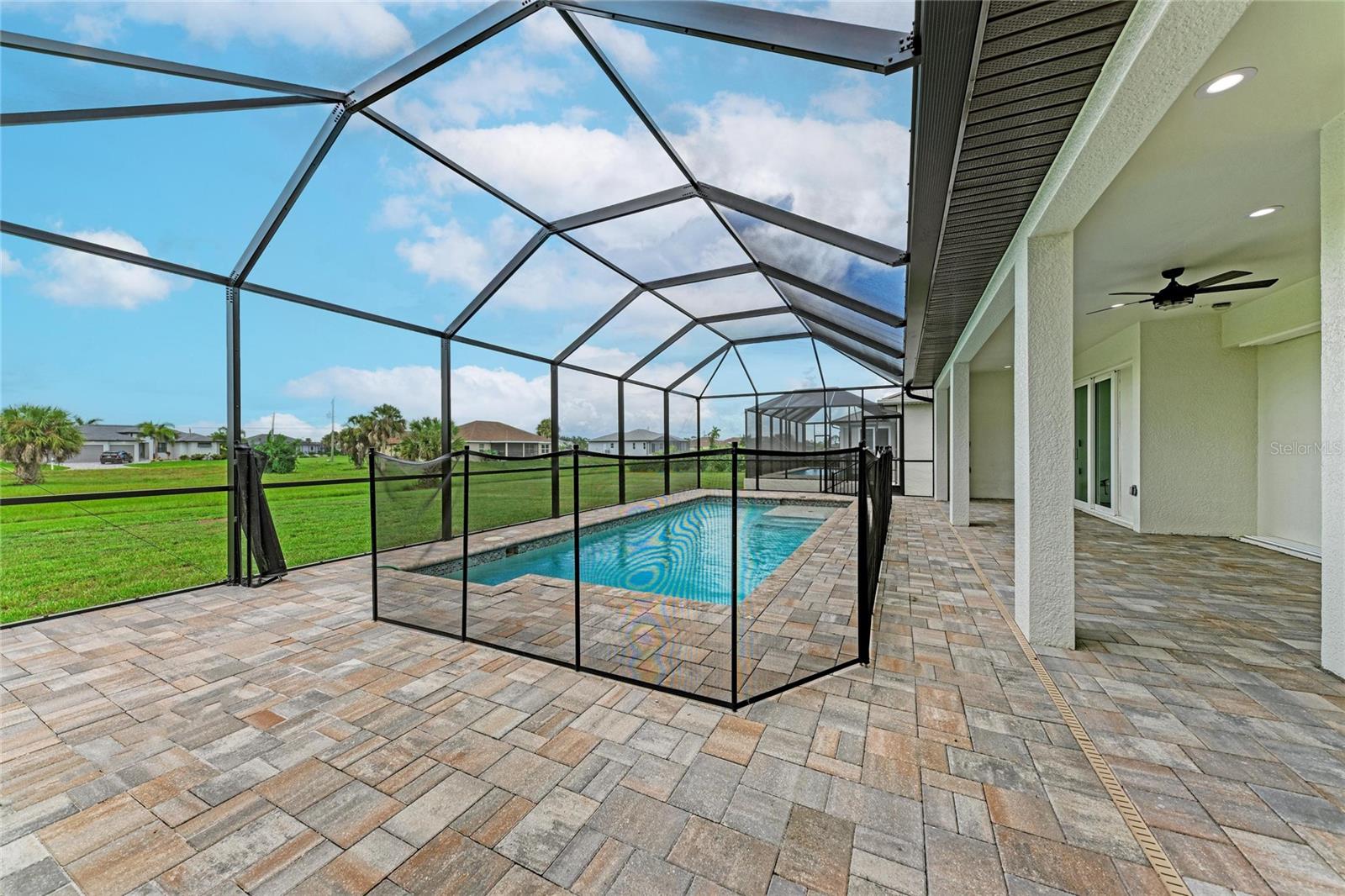 O6302059 Property Photo 49