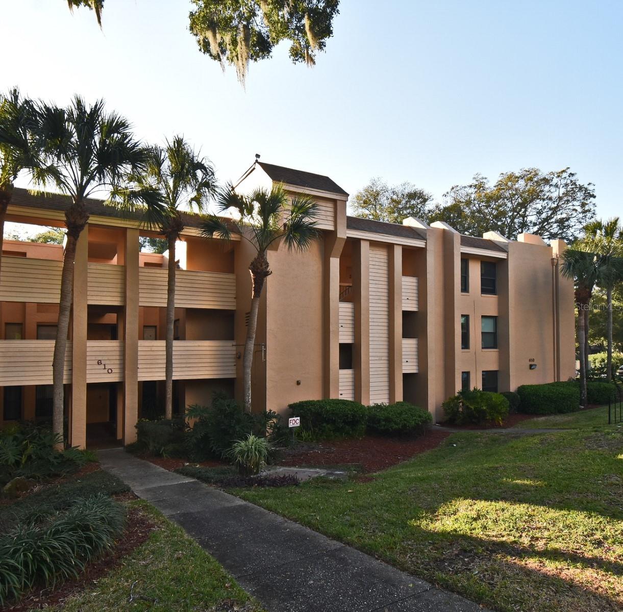 610 Cranes Way #307 Property Photo