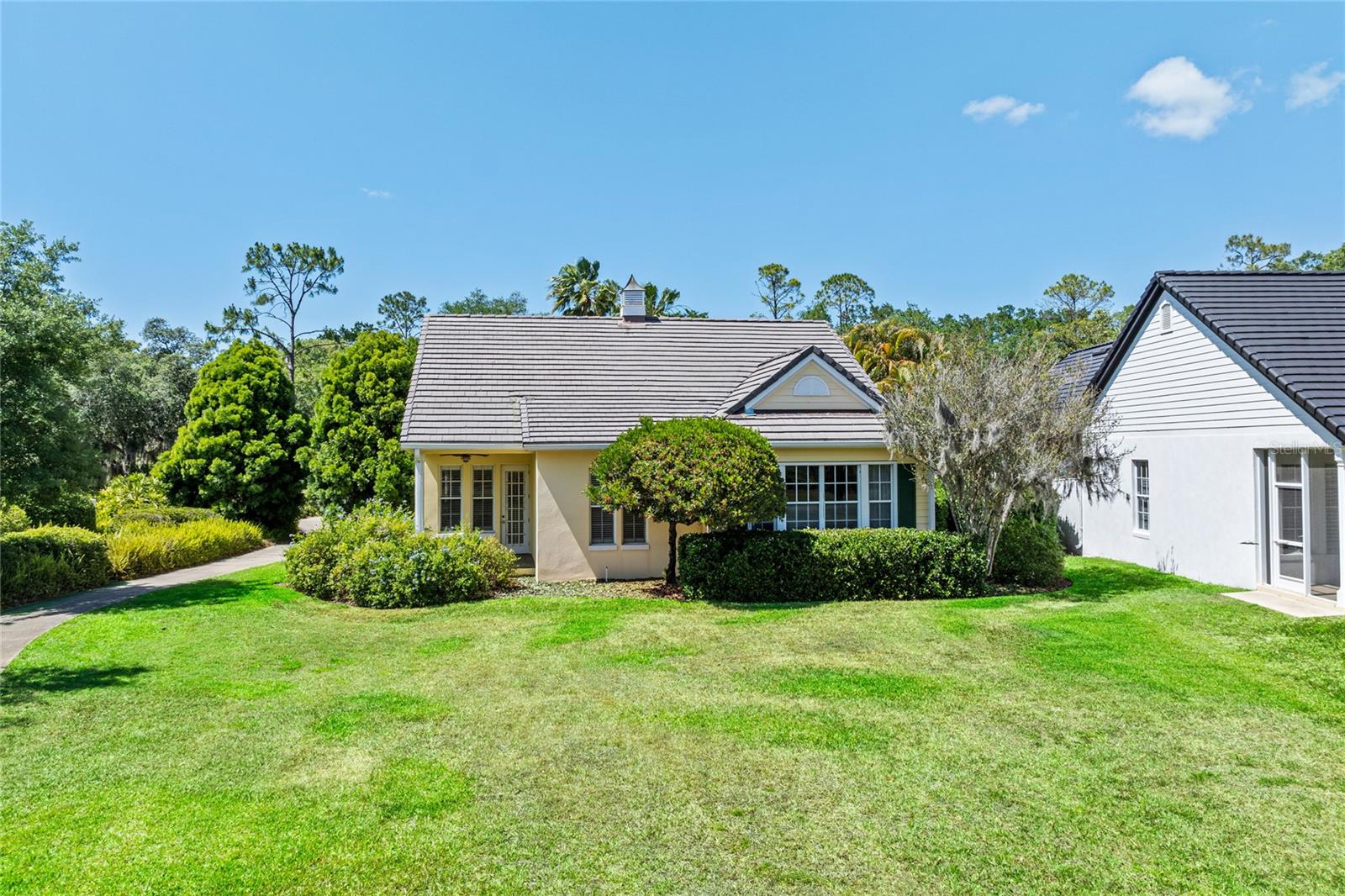 9640 Bryanston Dr Property Photo