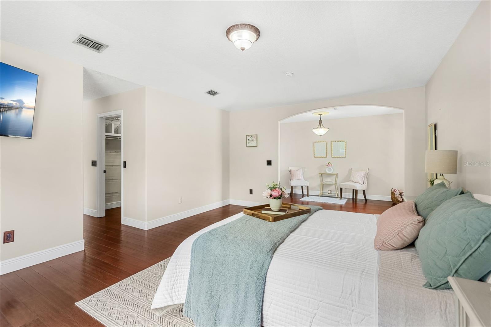 555 Carey Way Property Photo 30