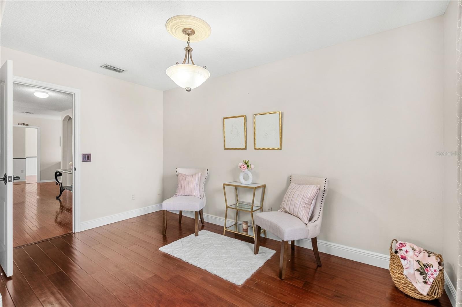 555 Carey Way Property Photo 31