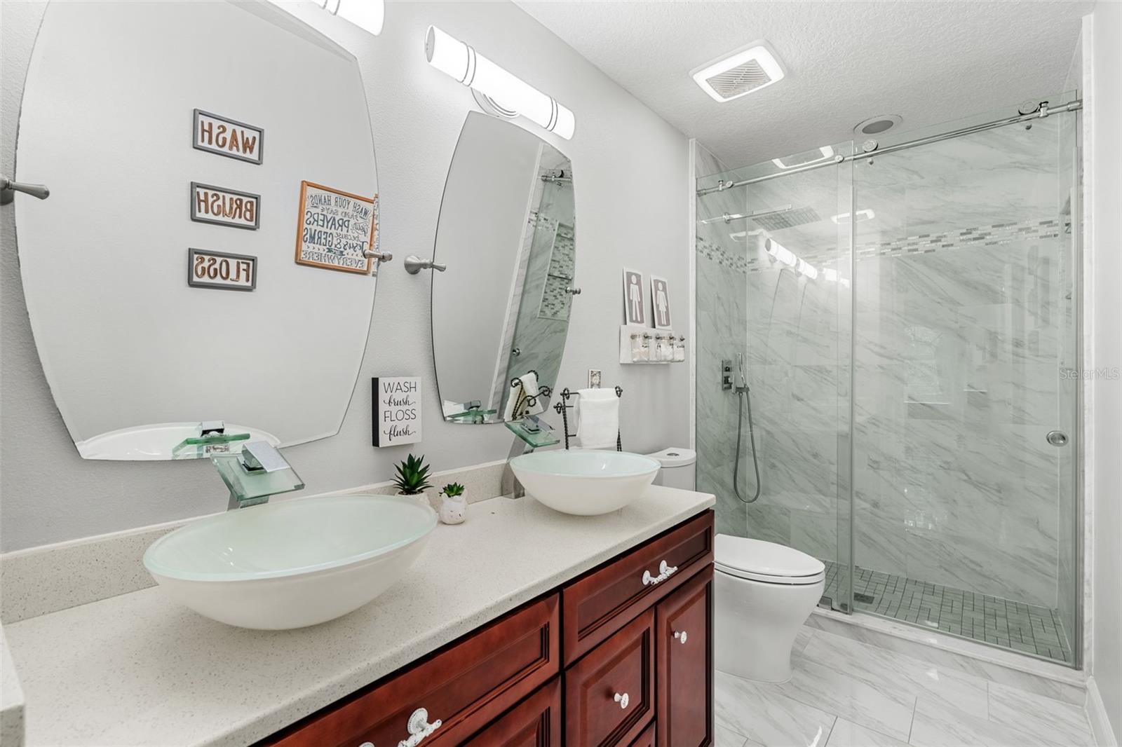 555 Carey Way Property Photo 43