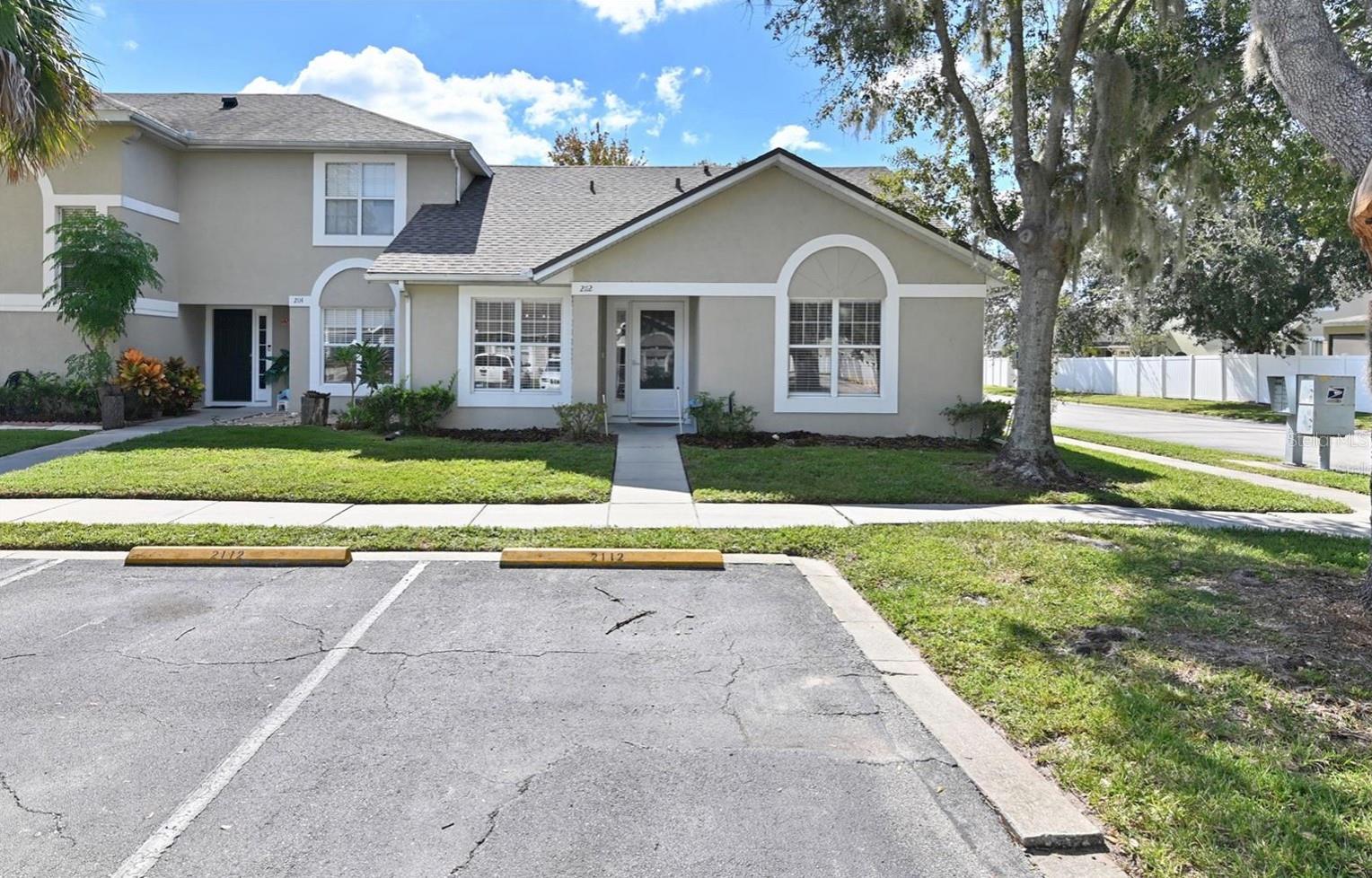 2112 Cypress Bay Blvd Property Photo 1