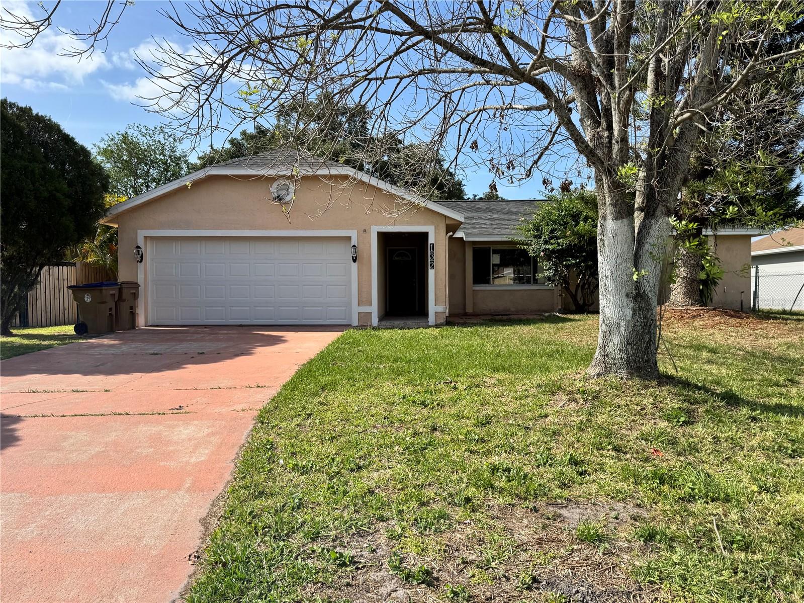 132 Acapulco Dr Property Photo