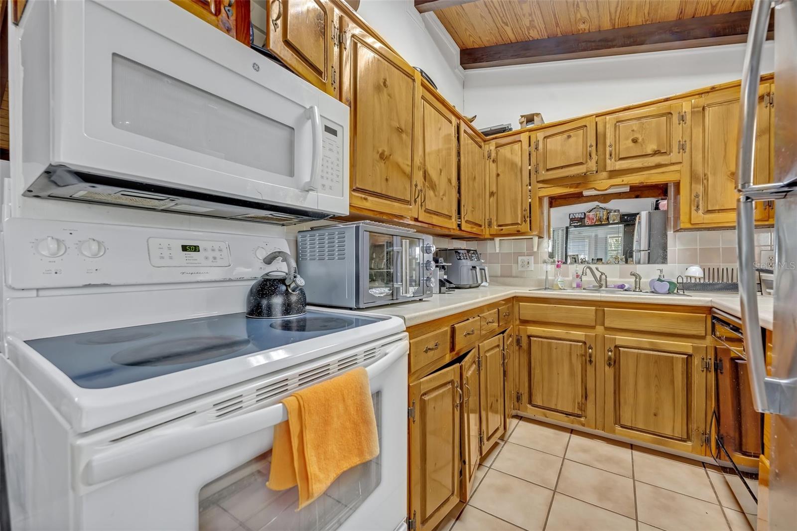 11424 Westwood Blvd Property Photo 13