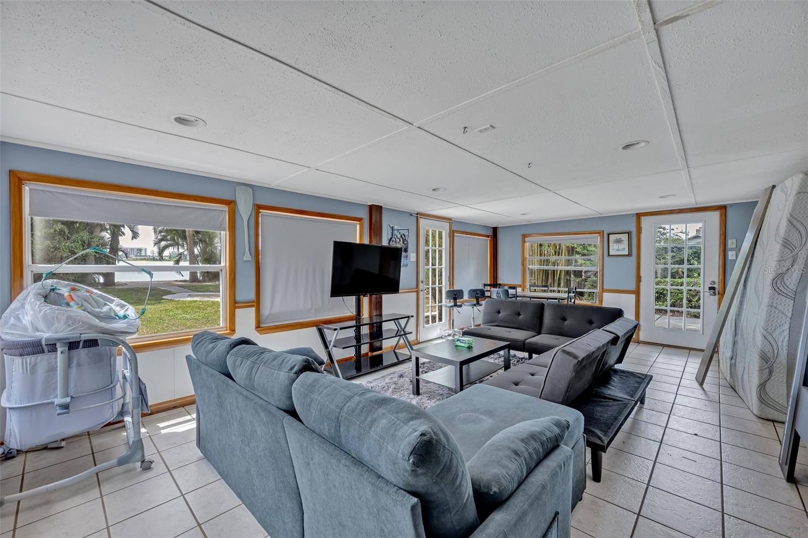 11424 Westwood Blvd Property Photo 26