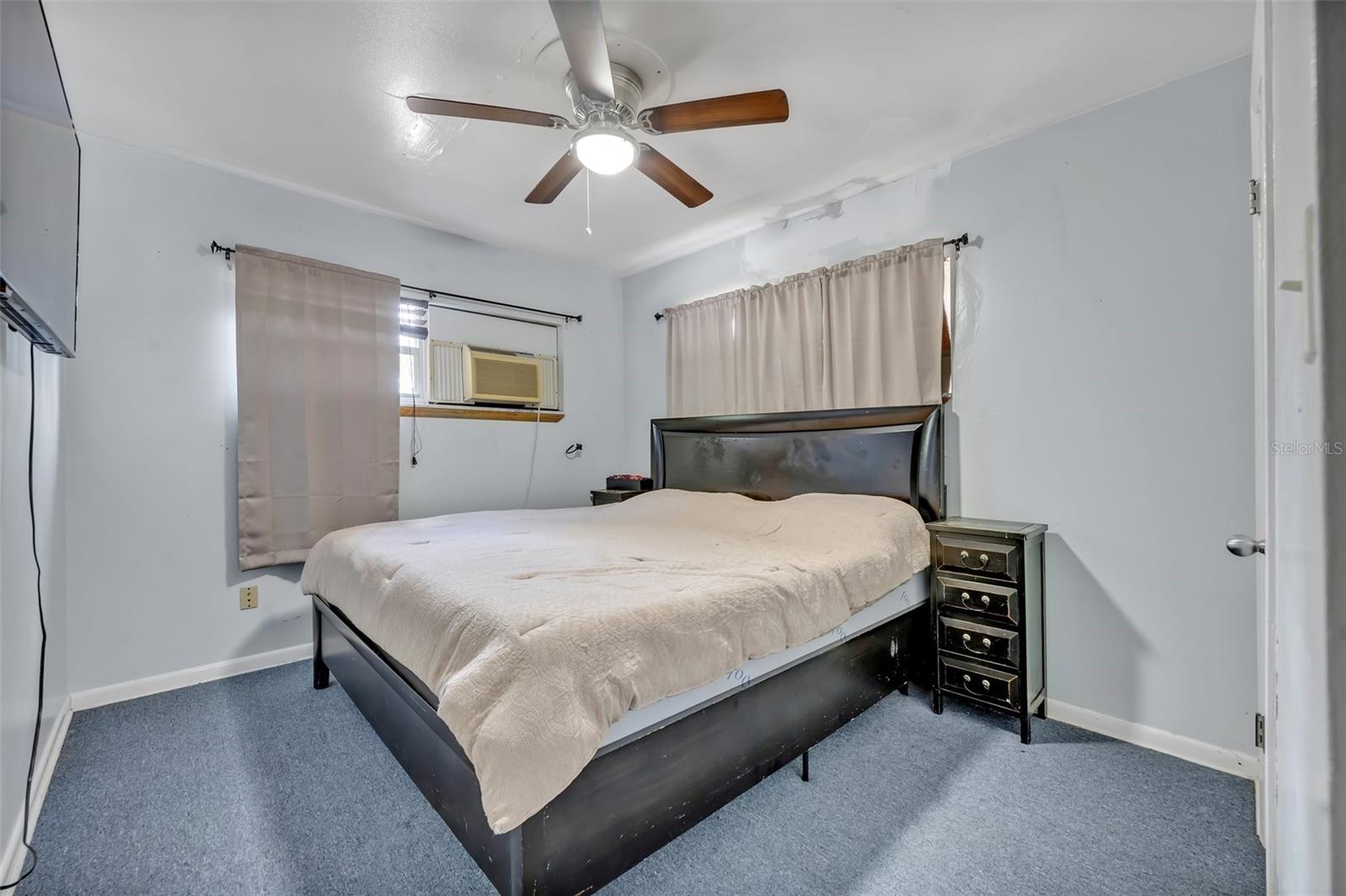 11424 Westwood Blvd Property Photo 34