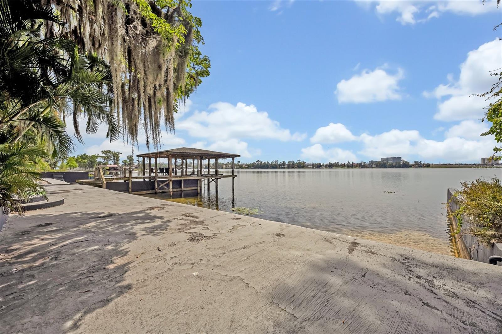 11424 Westwood Blvd Property Photo 46