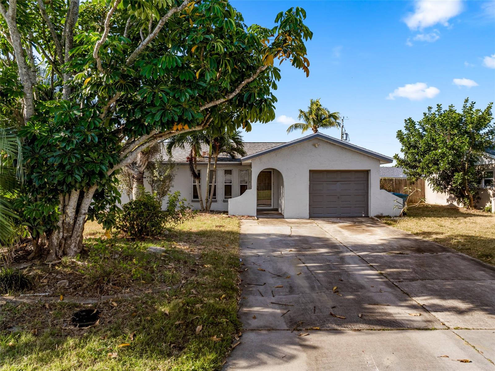 2075 Abalone Ave Property Photo