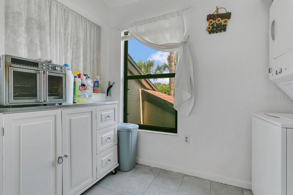 3106 S Semoran Blvd #p-2 Property Photo 8