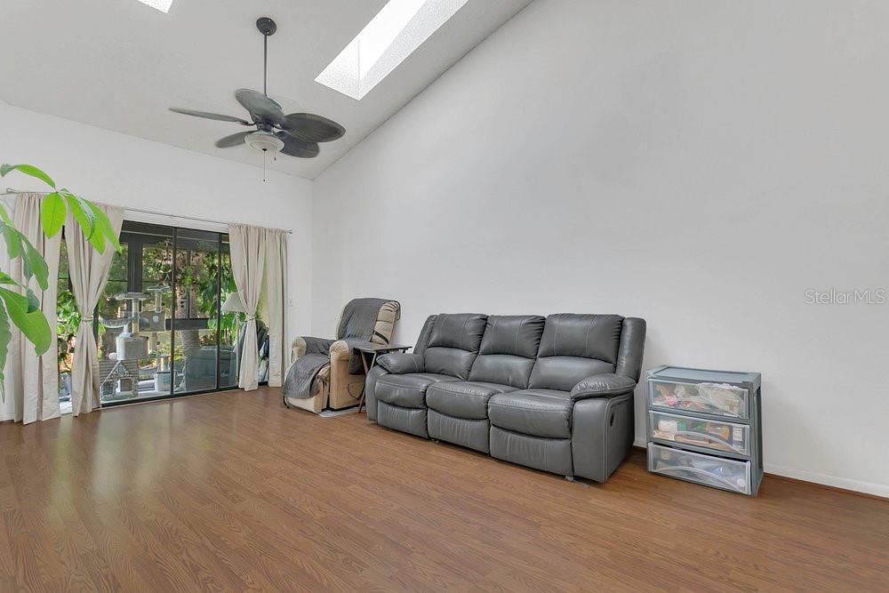 3106 S Semoran Blvd #p-2 Property Photo 11