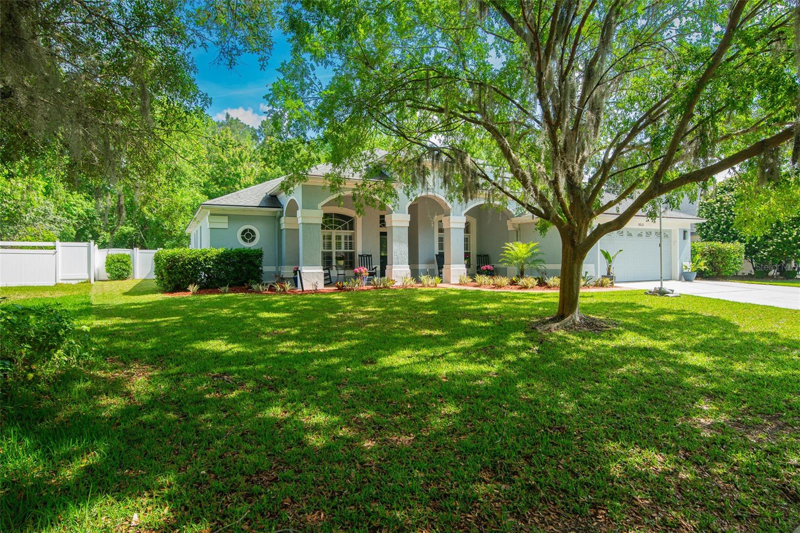 10533 Hampton Landing Dr S Property Photo