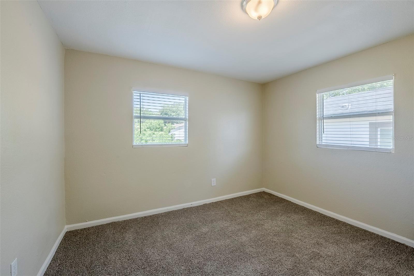 72 Campus View Dr Property Photo 23