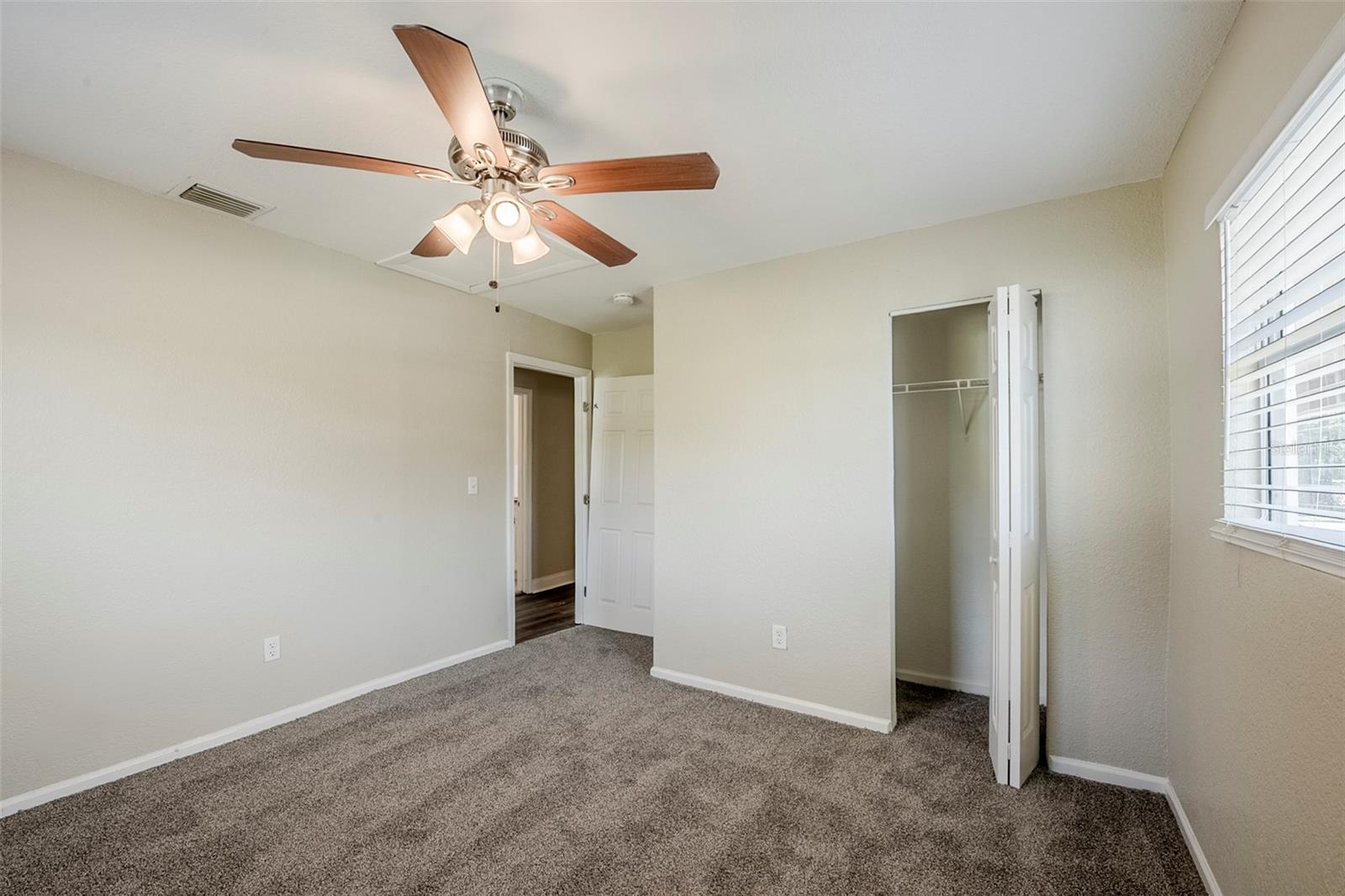 72 Campus View Dr Property Photo 28