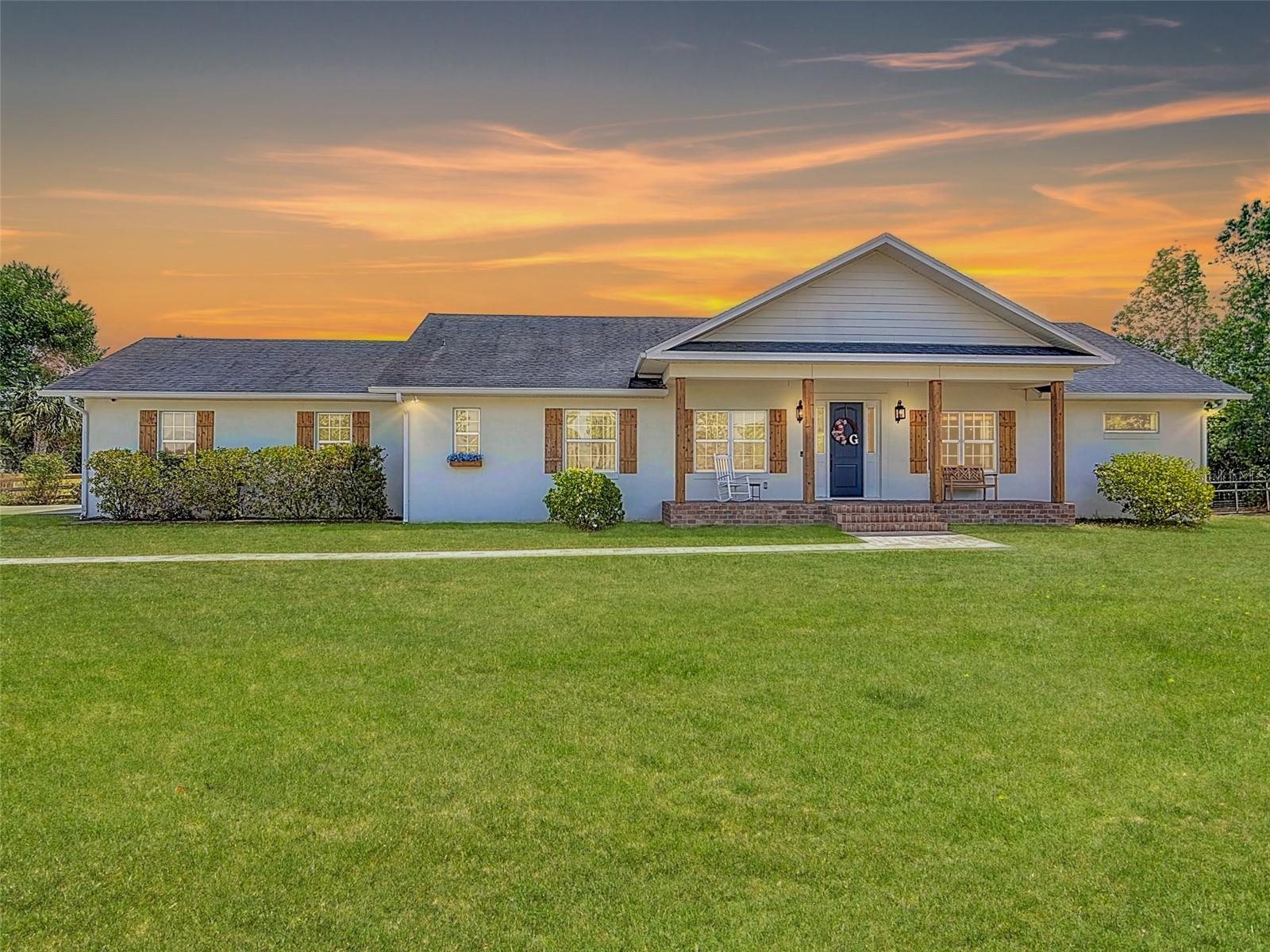 Seminole High Real Estate Listings Main Image