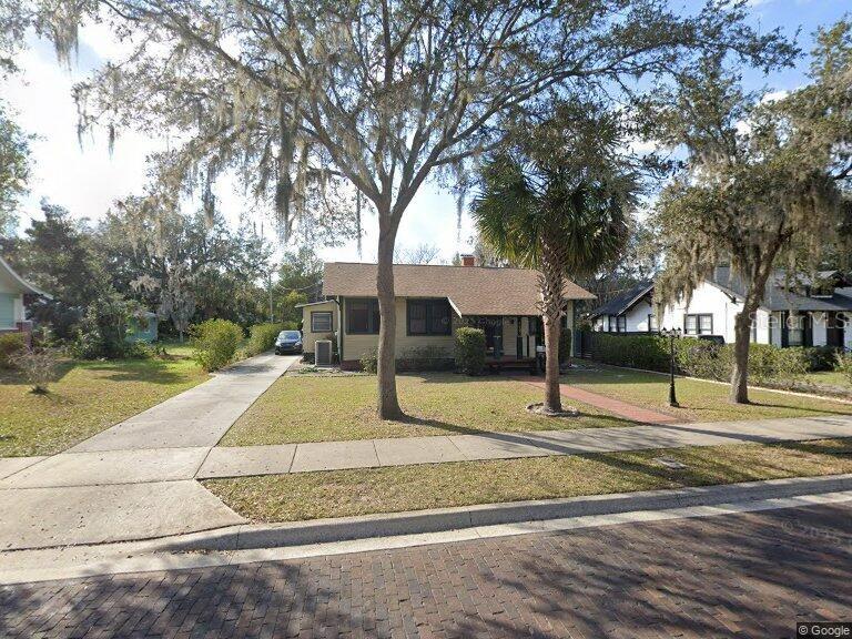 112 N Lakeview Ave Property Photo