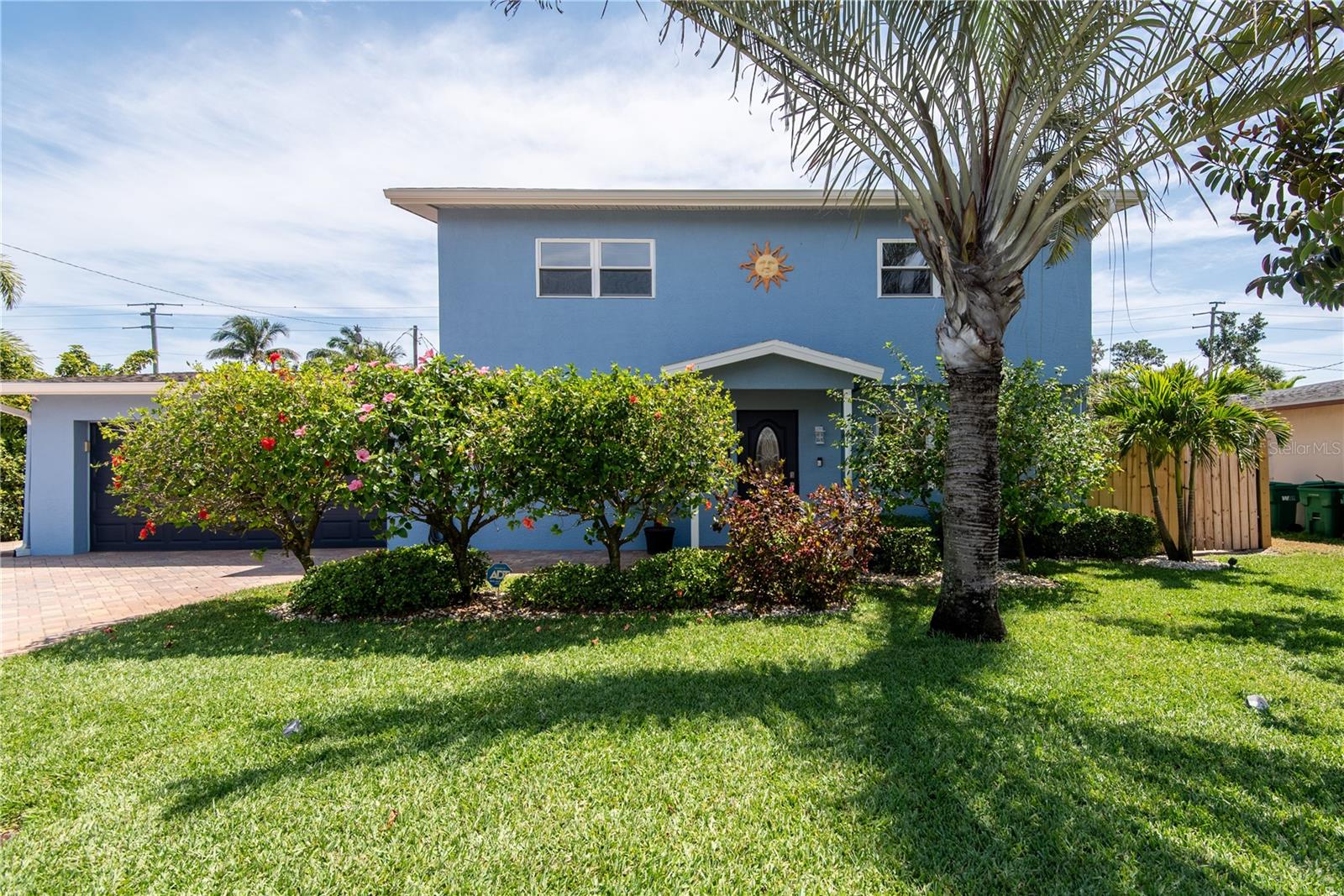 117 Anona Pl Property Photo