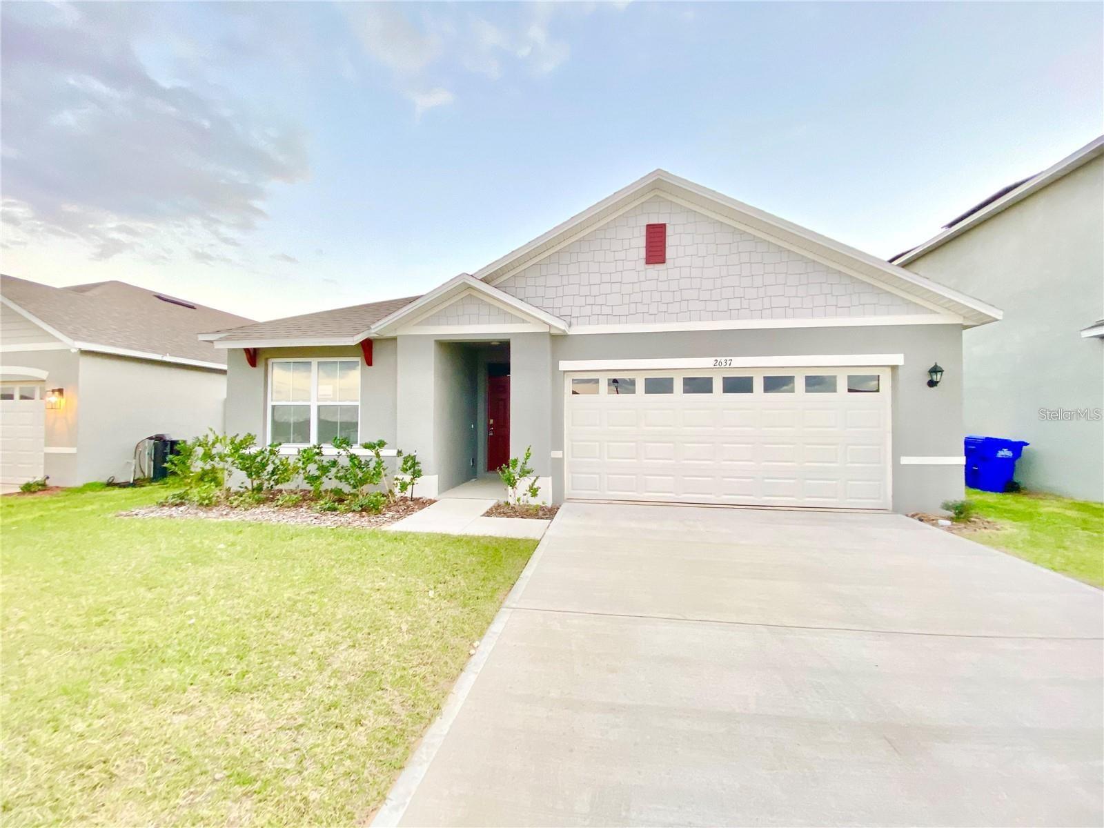 2637 ROWAN ST
