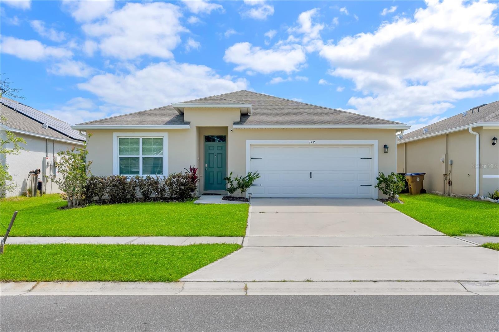 1535 Barberry Dr Property Photo